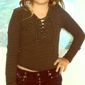 Emma & Sam Military green and black top